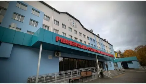 Медики Рівненщини зібрали майже 472 тисячі гривень для військових