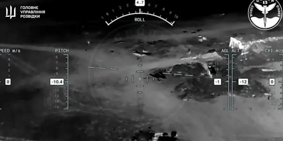 Group 13 уразила «Панцир-С1» та військовий кран у Криму