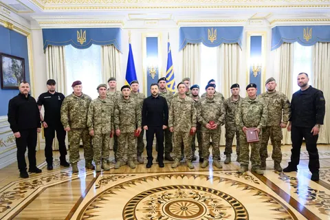 День танкових військ: Зеленський вручив нагороди воїнам-танкістам
