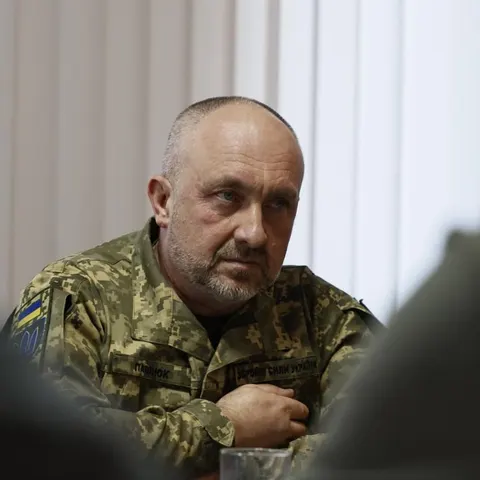 Павлюк вступився за звільненого Грузевича та закликав до поваги до бойових генер