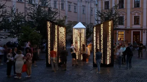 У Львові відкрили «Колони пам’яті» з іменами понад 2000 загиблих військових