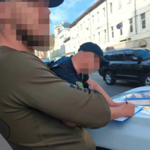 Підкидання наркотиків Ширшину: підозра трьом військовим
