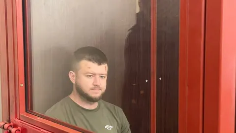Суд відпустив військовослужбовця ГУР під особисте зобов'язання у справі про стрі