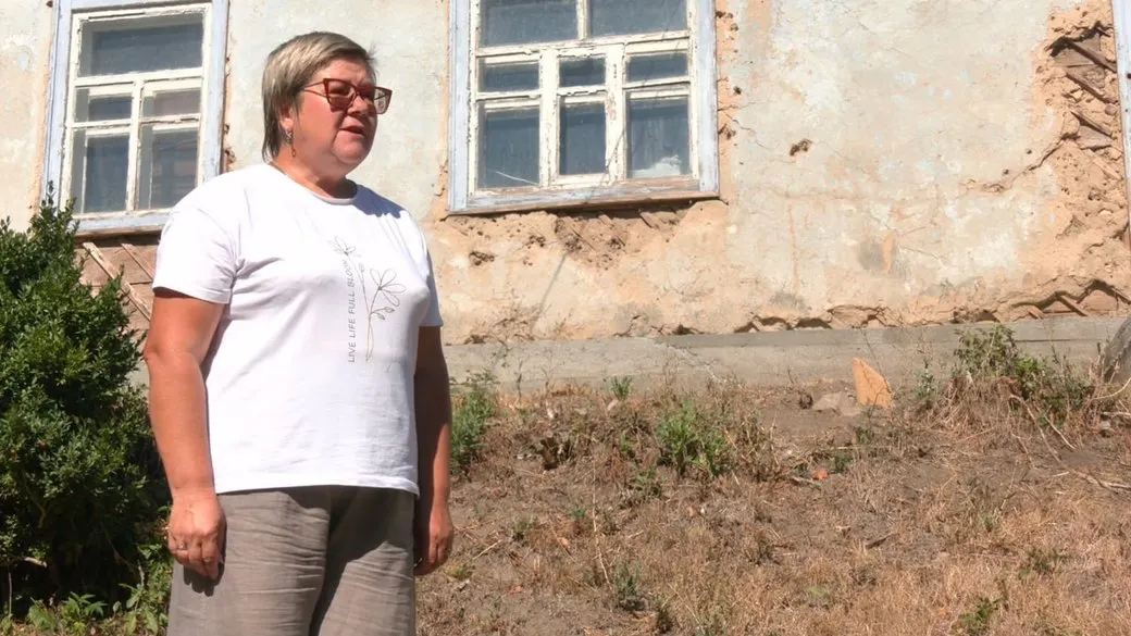 На Черкащині жінка відновлює родову хату в пам'ять про загиблого чоловіка-військового