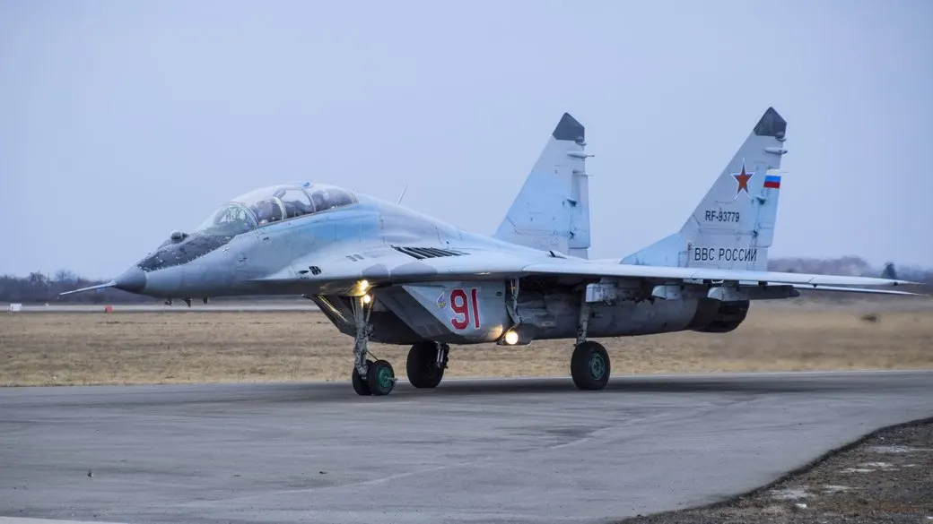 Генштаб підтвердив ураження російських МіГ-29 та вертольота на території РФ