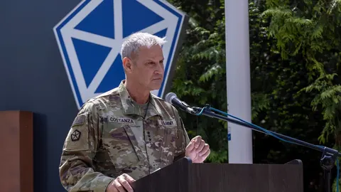 Пентагон відсторонив генерала Костанцу, який координував допомогу Україні