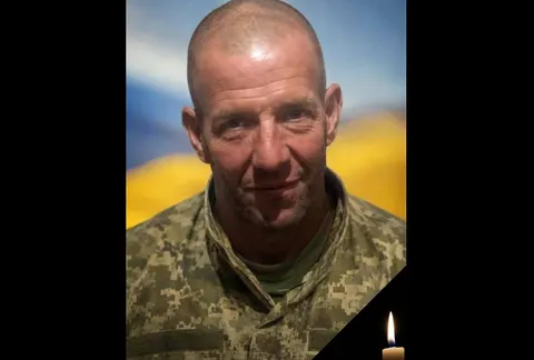 У Синельниковому помер 47-річний військовий Андрій Годинин