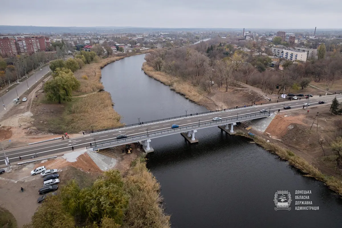 Окупанти на Краматорському напрямку б'ють по мостах і цивільних авто, — військовий