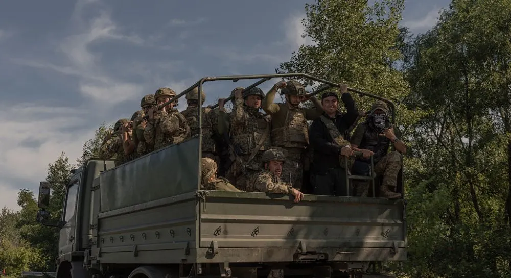 Генштаб: за добу РФ застосувала 296 КАБів та понад 10 тисяч дронів