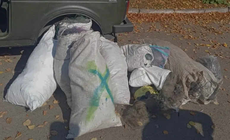 На Волині військовим передали 165 браконьєрських сіток загальною довжиною понад 8 км