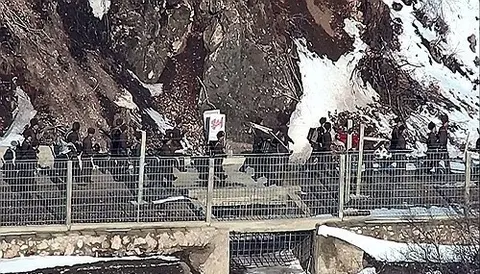 Південна Корея відкрила вогонь після порушення кордону військовими КНДР