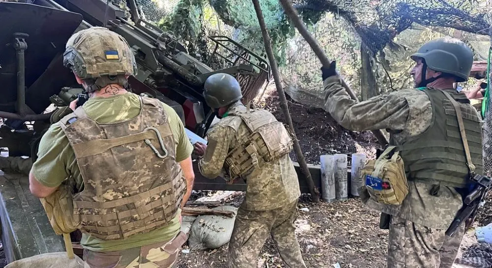Генштаб: за добу ліквідовано 1560 окупантів, знищено 32 артсистеми й 13 ББМ