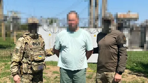 СБУ затримала чотирьох агентів РФ, які збирали дані про Сили оборони у трьох обл