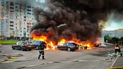 У ЦПД пояснили, чому РФ атакує Київ дрібними хвилями дронів