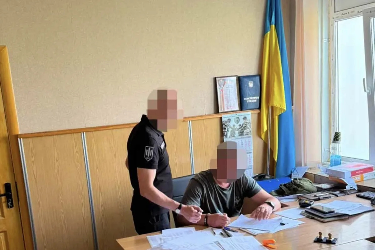 У Прилуках військовий ТЦК зламав руку чоловіку під час оповіщення