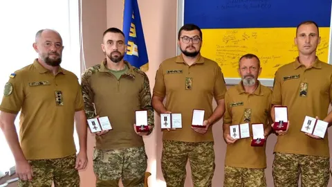 У Тернополі чотирьох військових відзначили почесними нагрудними знаками