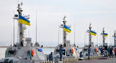 ВМС України заявили про готовність долучитися до розмінування Ормузької протоки