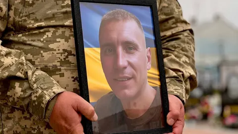 У Рівному попрощалися з солдатом Володимиром Танковським, який загинув на Курщин