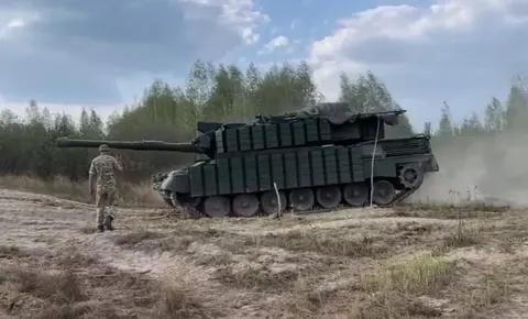 Західні танки Leopard здебільшого простоюють через загрозу дронів