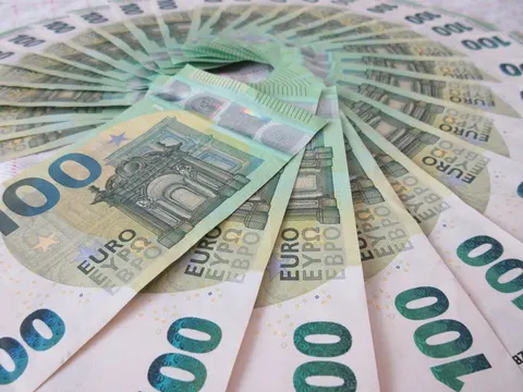 Україна отримала 3,47 млрд євро від ЄС на оборону: деталі траншу