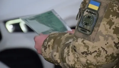 ДПСУ: іноземців на кордоні не перевіряють щодо військового обліку