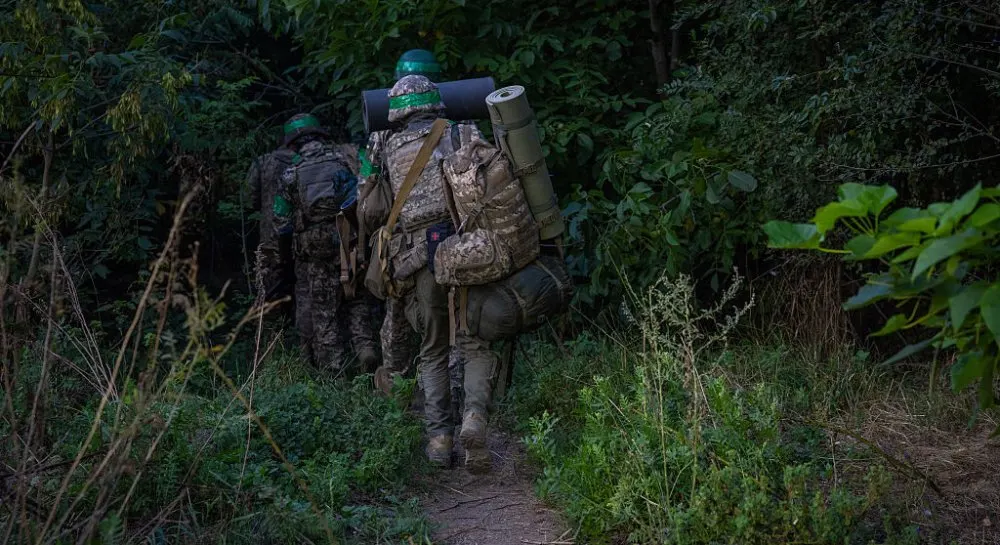 Генштаб: 106 авіаударів і 43 штурми на Покровському напрямку за добу