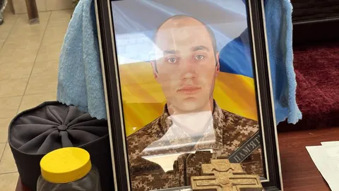 У Первомайську попрощалися з військовим Володимиром Миндьо