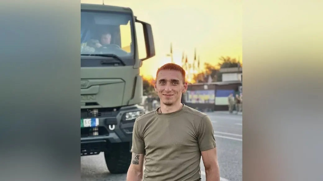 Звільнений з полону військовий зі Львівщини вперше зателефонував родині