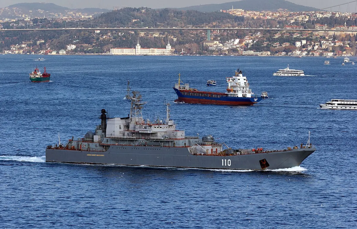 РФ перекидає кораблі в Середземне море в обхід Європи — ВМС ЗСУ