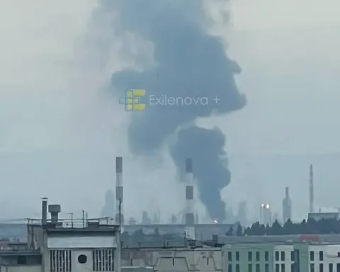 Сили оборони уразили НПЗ «Лукойлу» в Пермі та аеродром «Маринівка»
