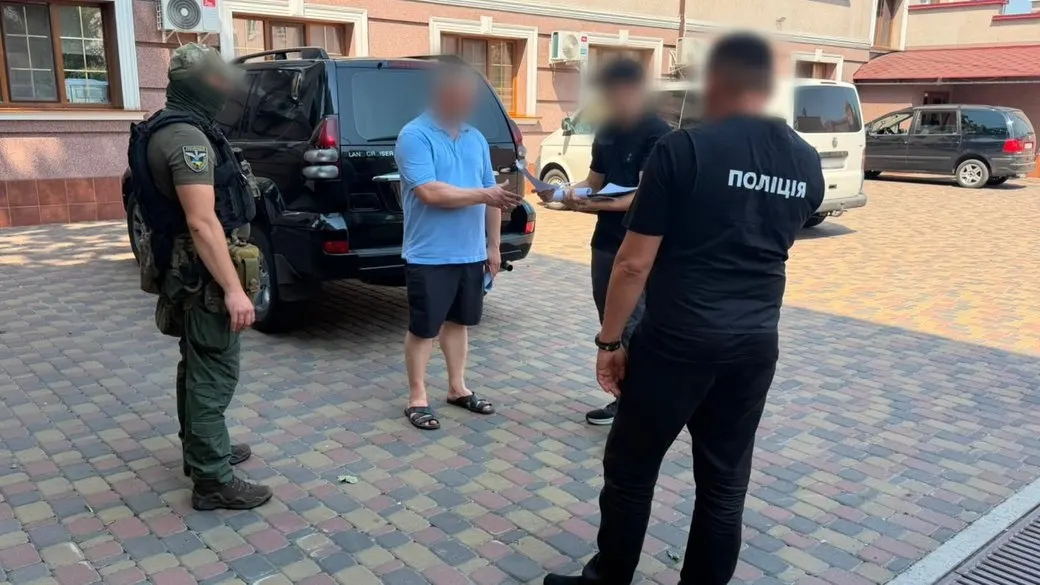 Експосадовців Мукачівського РТЦК підозрюють у знятті з обліку 1200 чоловіків