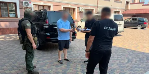 Суд узяв під варту екскерівників Мукачівського ТЦК, підозрюваних у списанні 1500