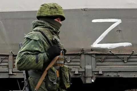 Розвідка оприлюднила перехоплення: окупант просить воду та запальничку, командир