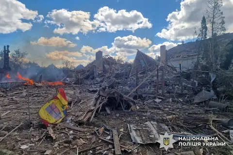 Донеччина: 973 удари за добу, пошкоджено понад 100 будинків — зведення