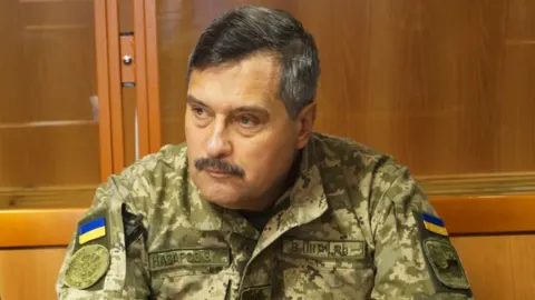 Генерал Назаров: проблеми мобілізації — наслідок кризи управління, а не роботи Т