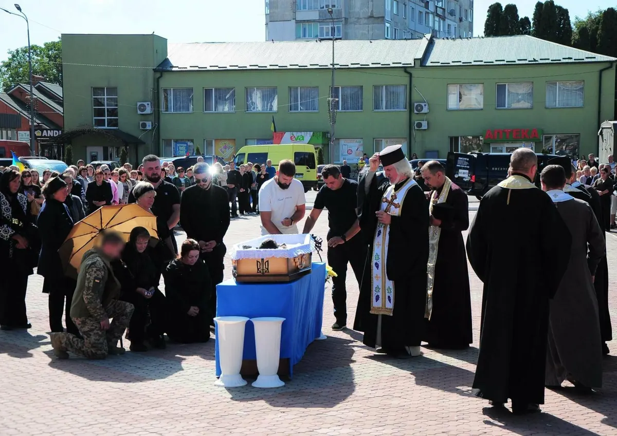 На Тернопільщині поховали добровольця Івана Гулка, нагородженого «Золотим хрестом»