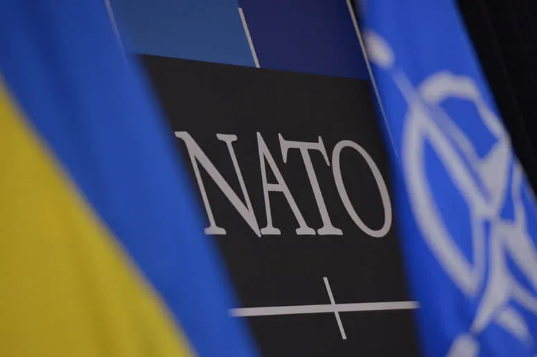 Військовий комітет НАТО відвідає Україну у жовтні — Драпатий