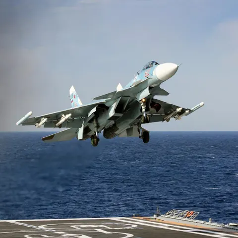 Сили безпілотних систем уразили Су-33 та МіГ-29 на аеродромі у Краснодарському к