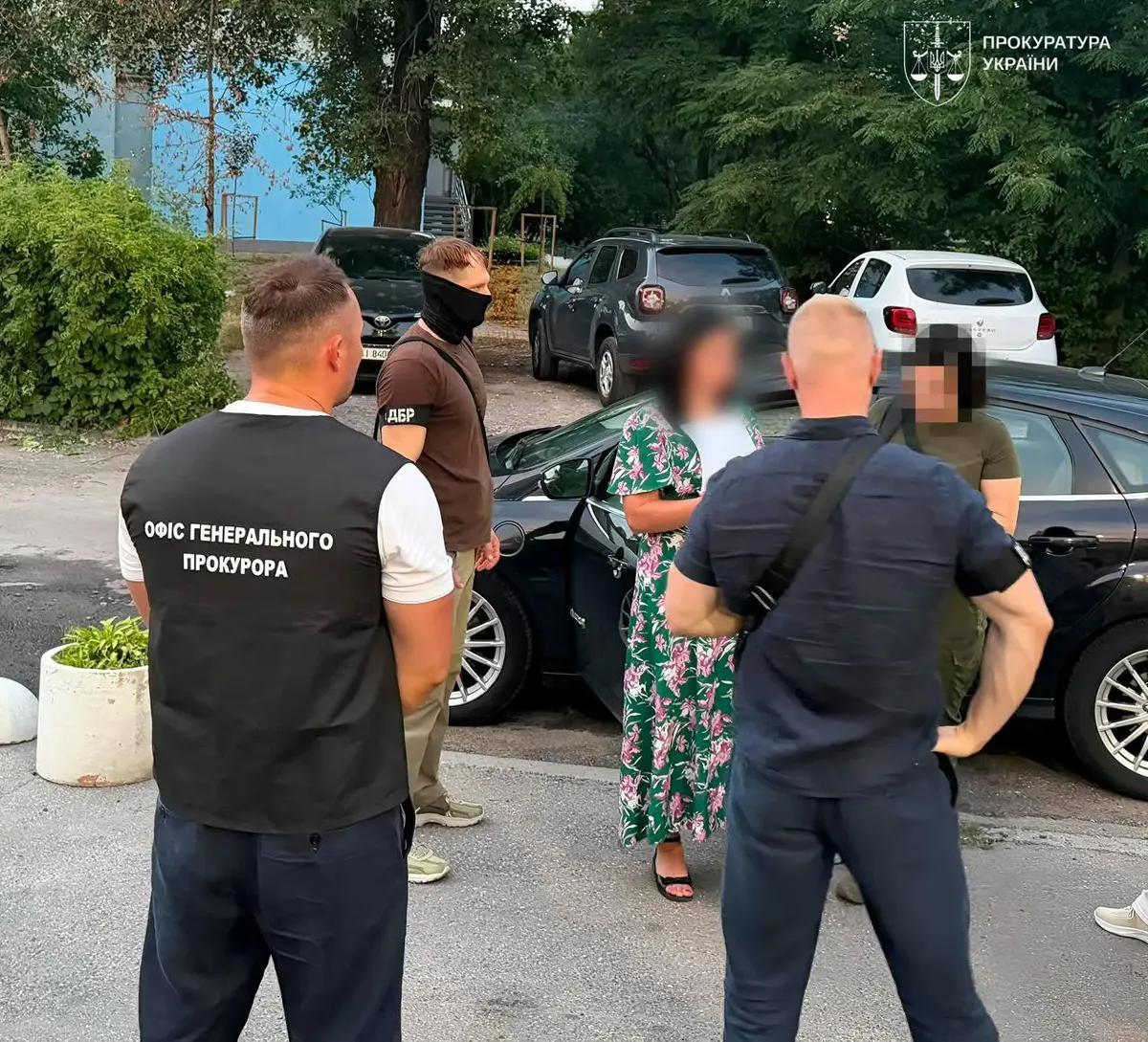 Офіцерку Генштабу ЗСУ затримали за $14 тисяч за сприяння у списанні військового