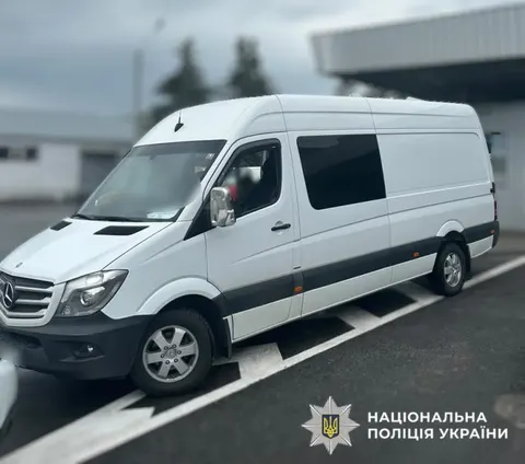 На Буковині судитимуть чоловіка за спробу переправити військовозобов'язаного до
