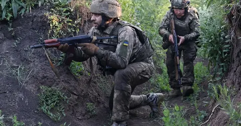 Нова тактика РФ: у ISW спрогнозували зміни на фронті