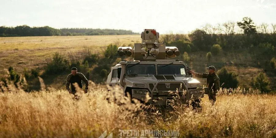 Українські військові показали RapidRanger на шасі VAMTAC