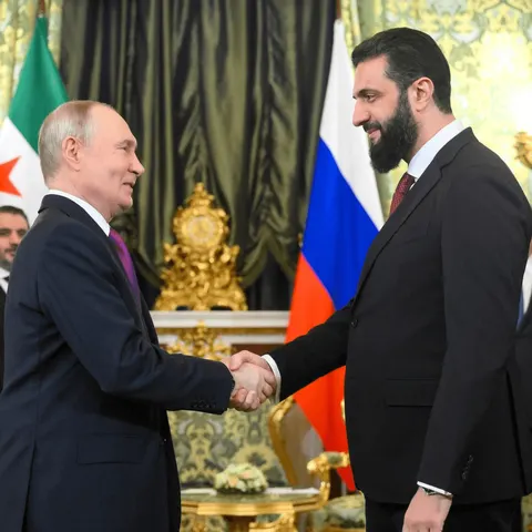Росія передасть Сирії аеропорт Гмеймім і причал у Тартусі
