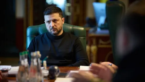 Зеленський і Драпатий обговорили посилення оборони Донеччини та кадрові зміни