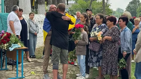 Військовий із Вінниччини повернувся додому після майже чотирьох років полону