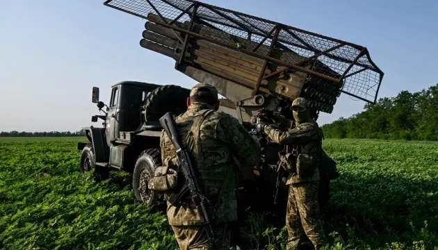На фронті — 259 боїв за добу: найбільше атак на Покровському та Костянтинівському напрямках