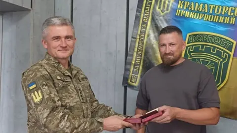 Двом захисникам із Волині вручили державні нагороди