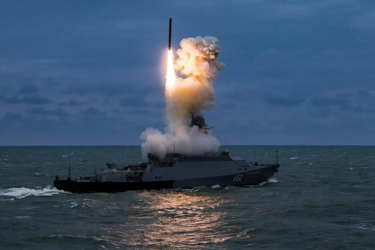 Росіяни запустили «Калібри» з Новоросійська під час масованої атаки 30 липня