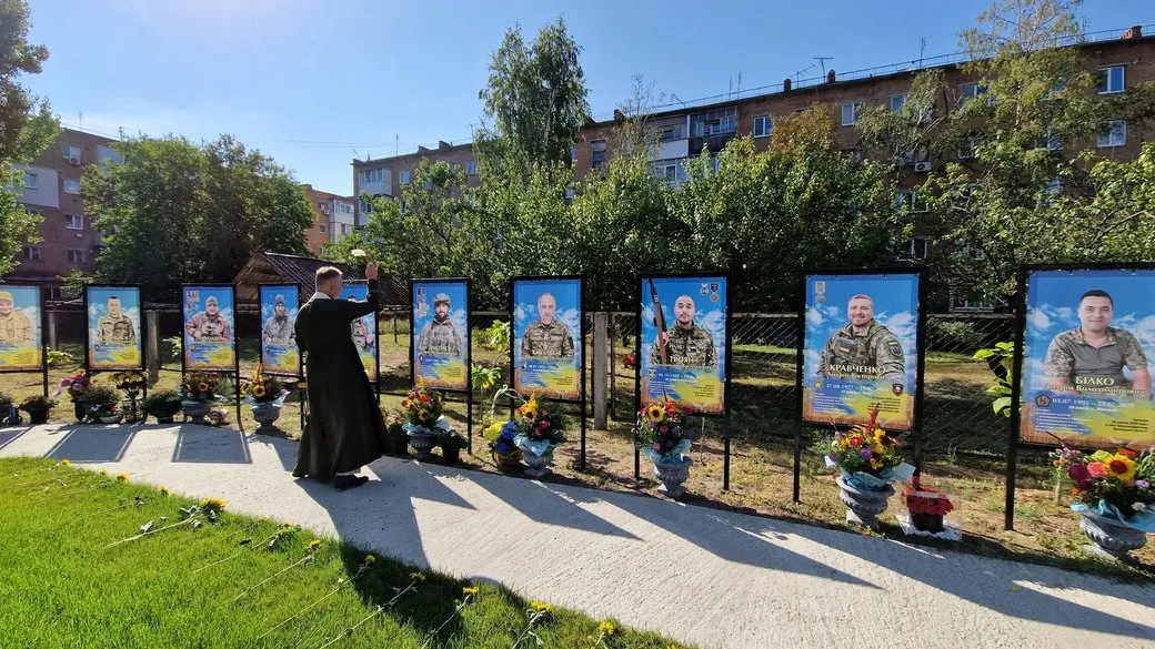 У Терешках на Алеї Героїв відкрили десять нових банерів пам’яті