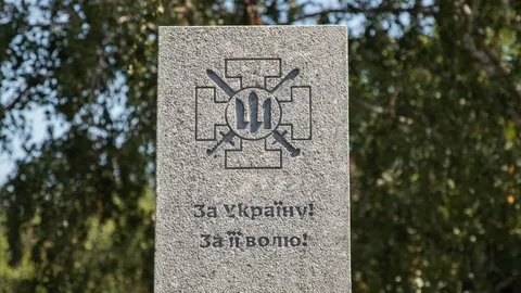 У Дніпрі відкрили перший районний меморіал загиблим військовим